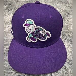 New Era Cincinnati Reds Grape Soda 59FIFTY Fitted Hat Exclusive Size 7 1/4